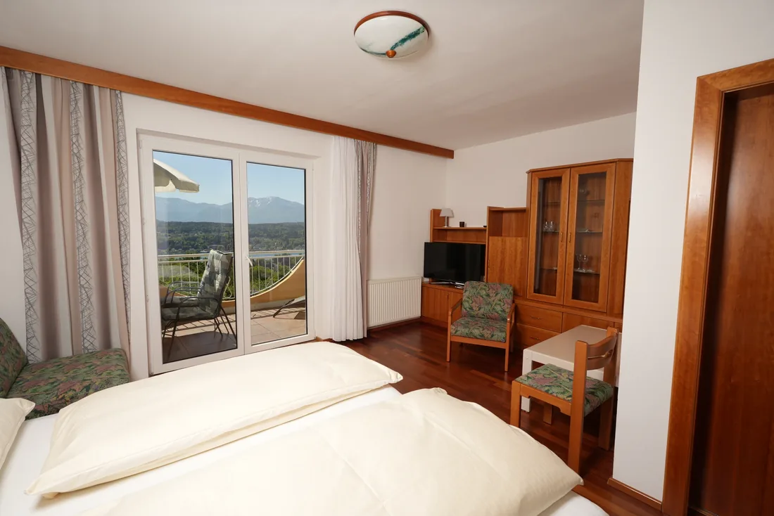 Wohnung 6 – Wohnzimmer (Schlafzimmer 2) – Ansicht 1